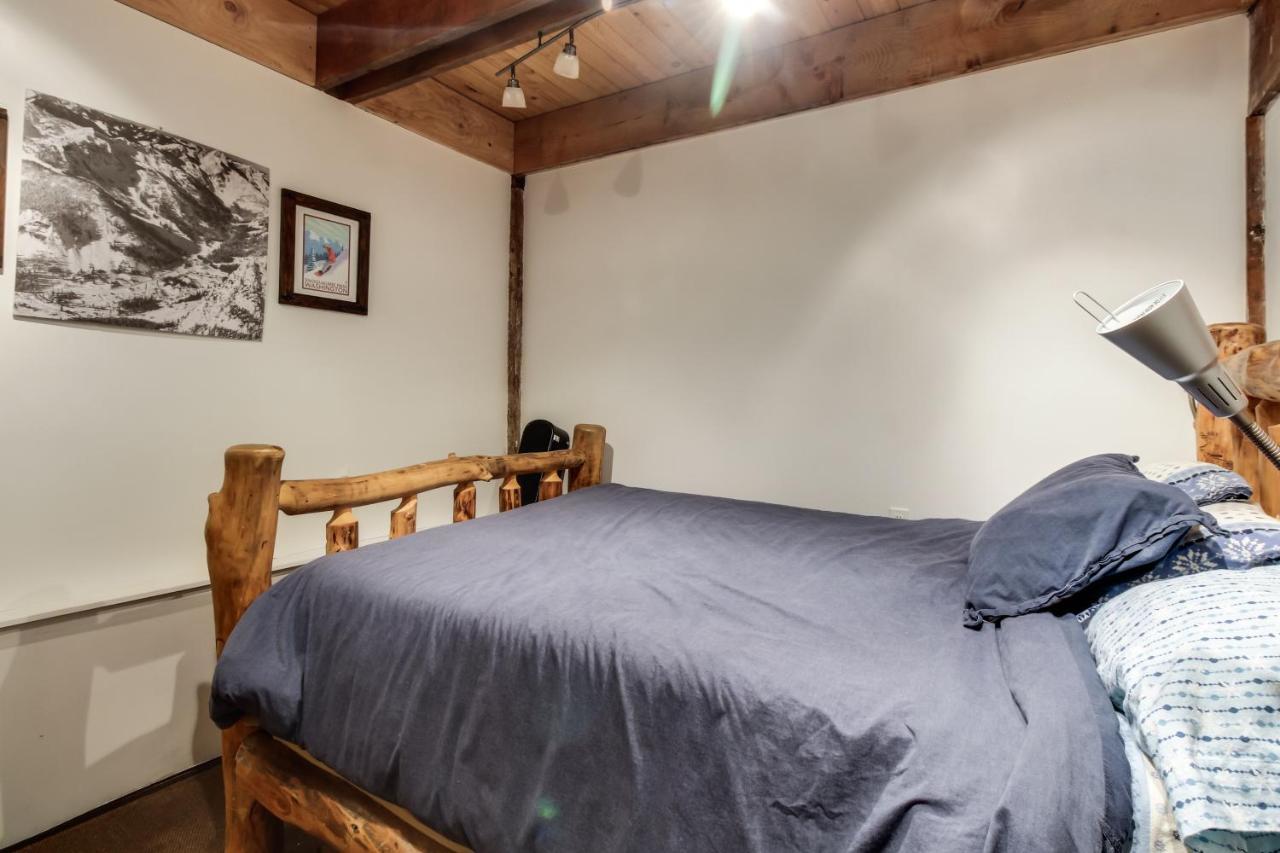 Hyak Duplex Cabin Snoqualmie Pass Buitenkant foto